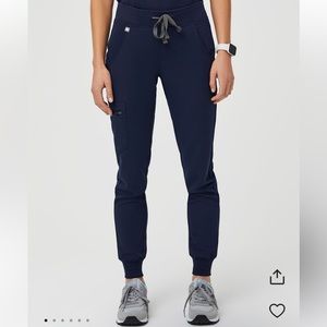 FIGS | Navy Zamora Petite Jogger Scrub Pants SP